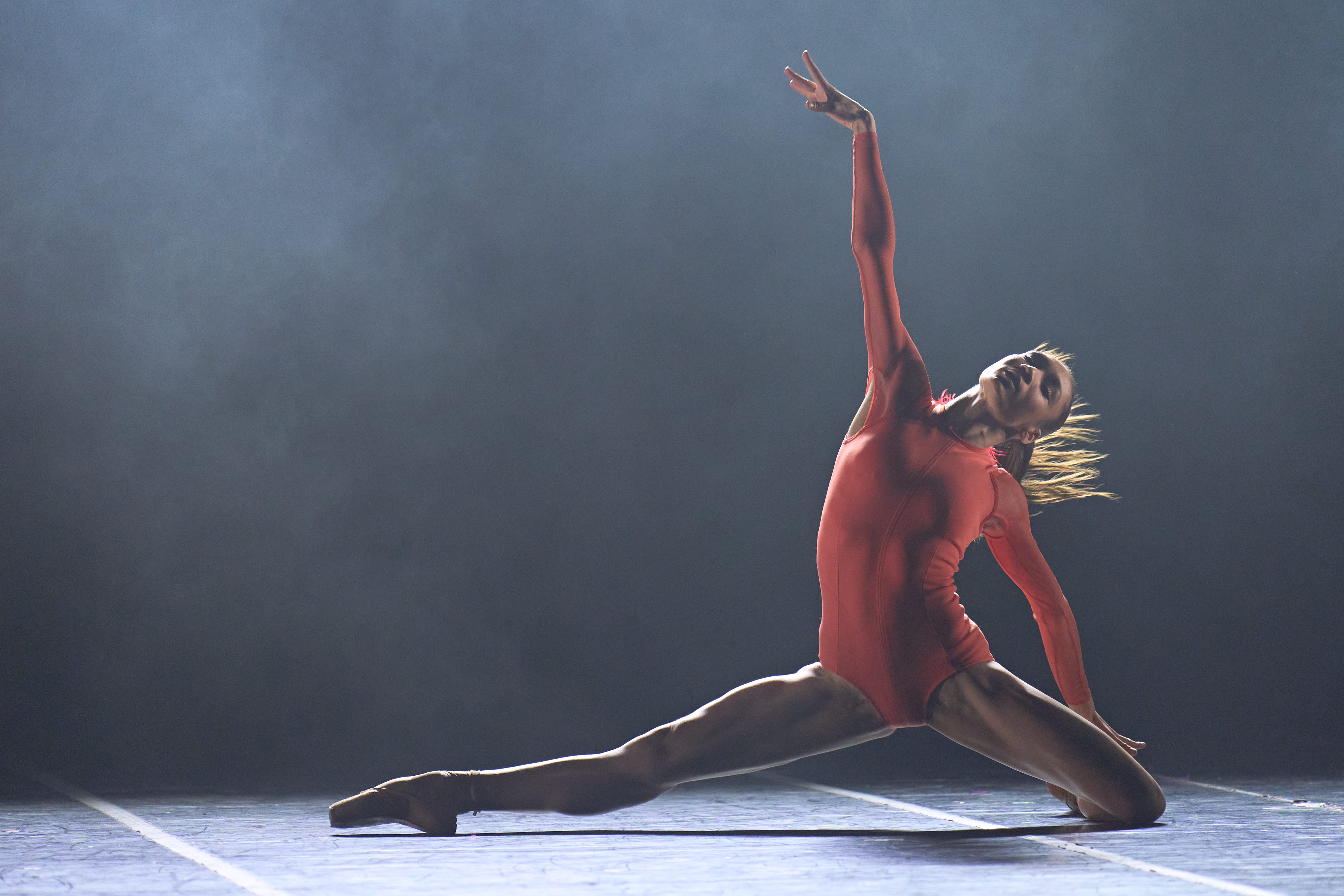 Real Love — Béjart Ballet — ensemble LED