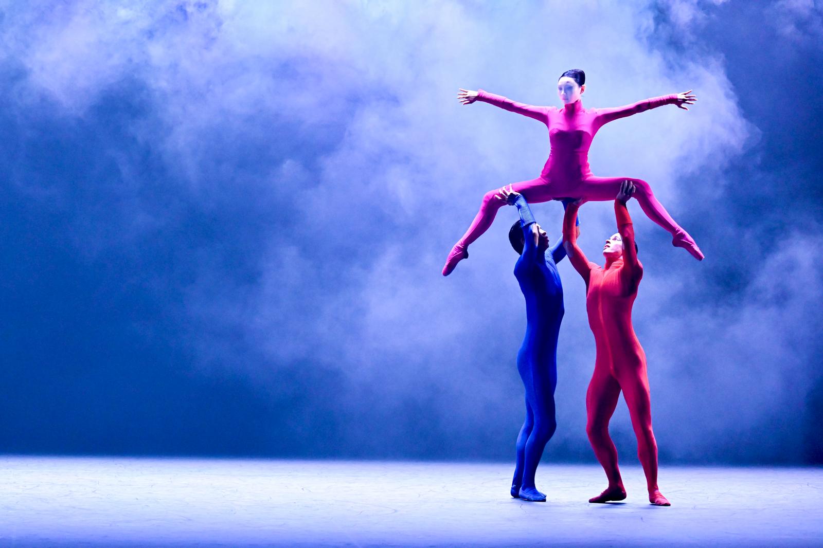 Strange Love — trio lift fuchsia