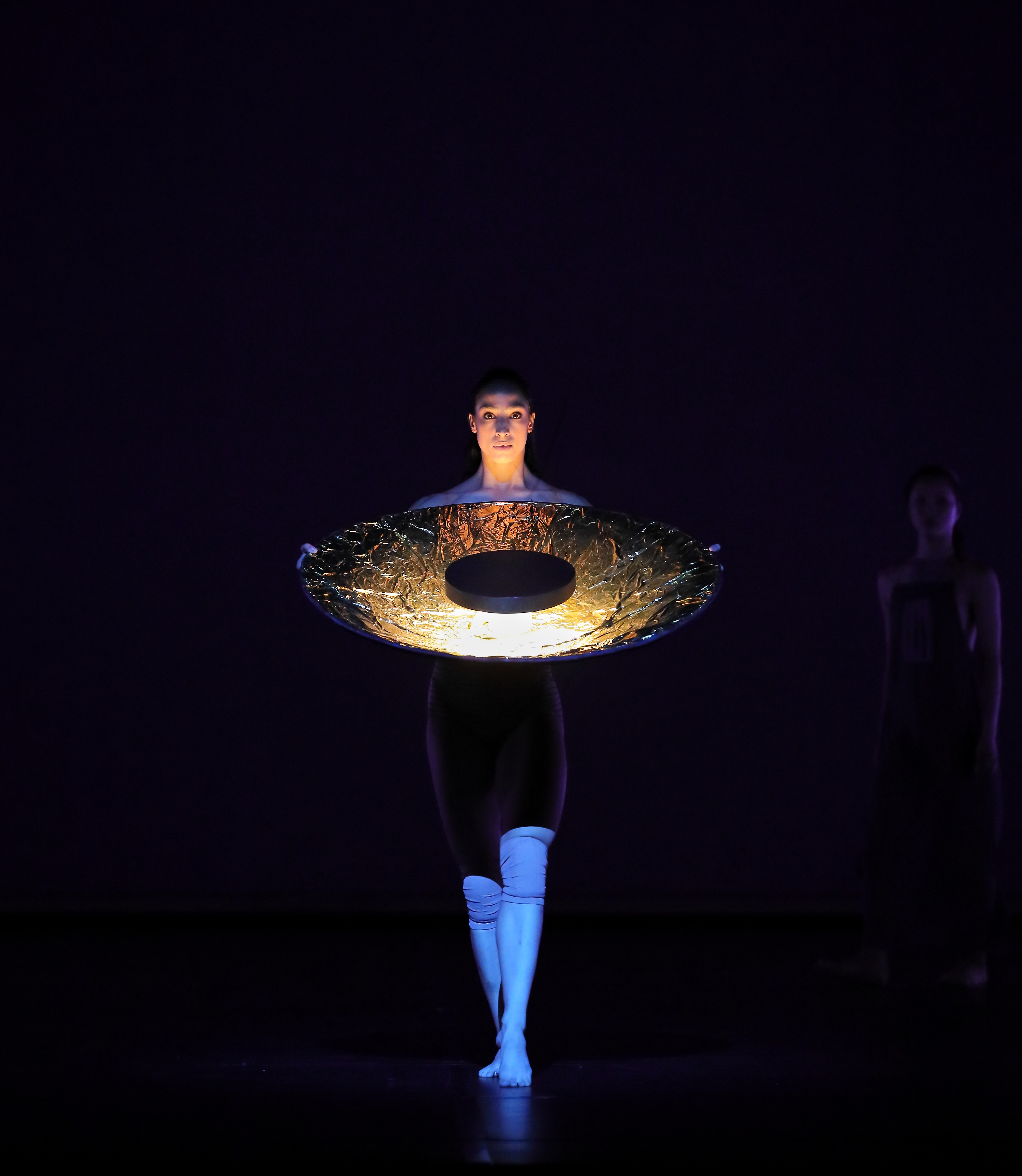 Troja — skin-tone duet lift
